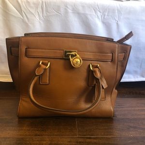 Michael Kors Medium Jet Set Tote